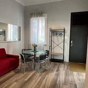 Fiori 3 Milan
